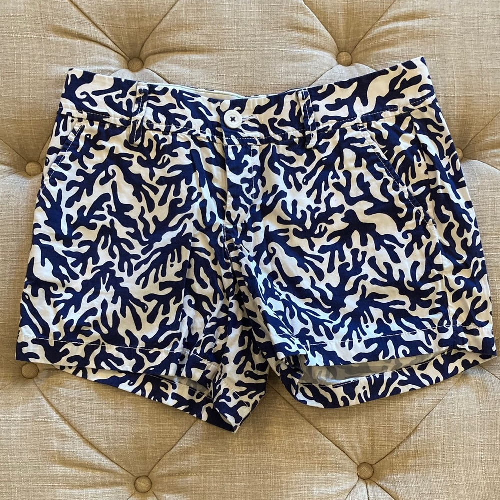 EUC Lilly Pulitzer size 6 shorts